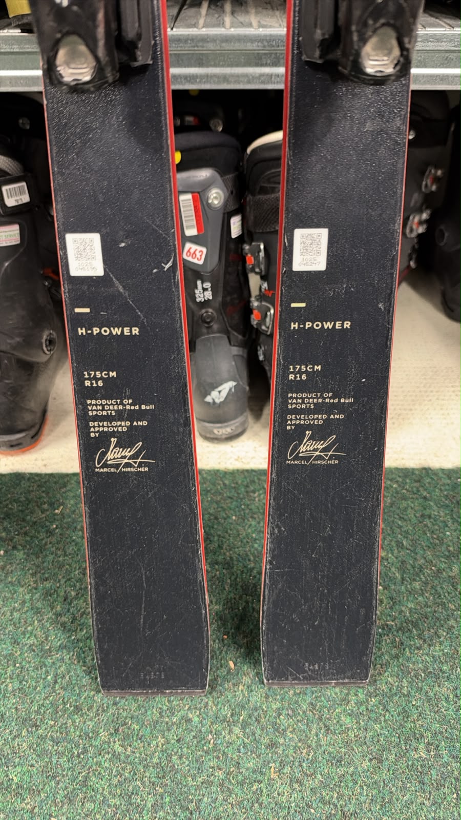Van Deer H-POWER 68 Black 2026 — Da Pista usato
