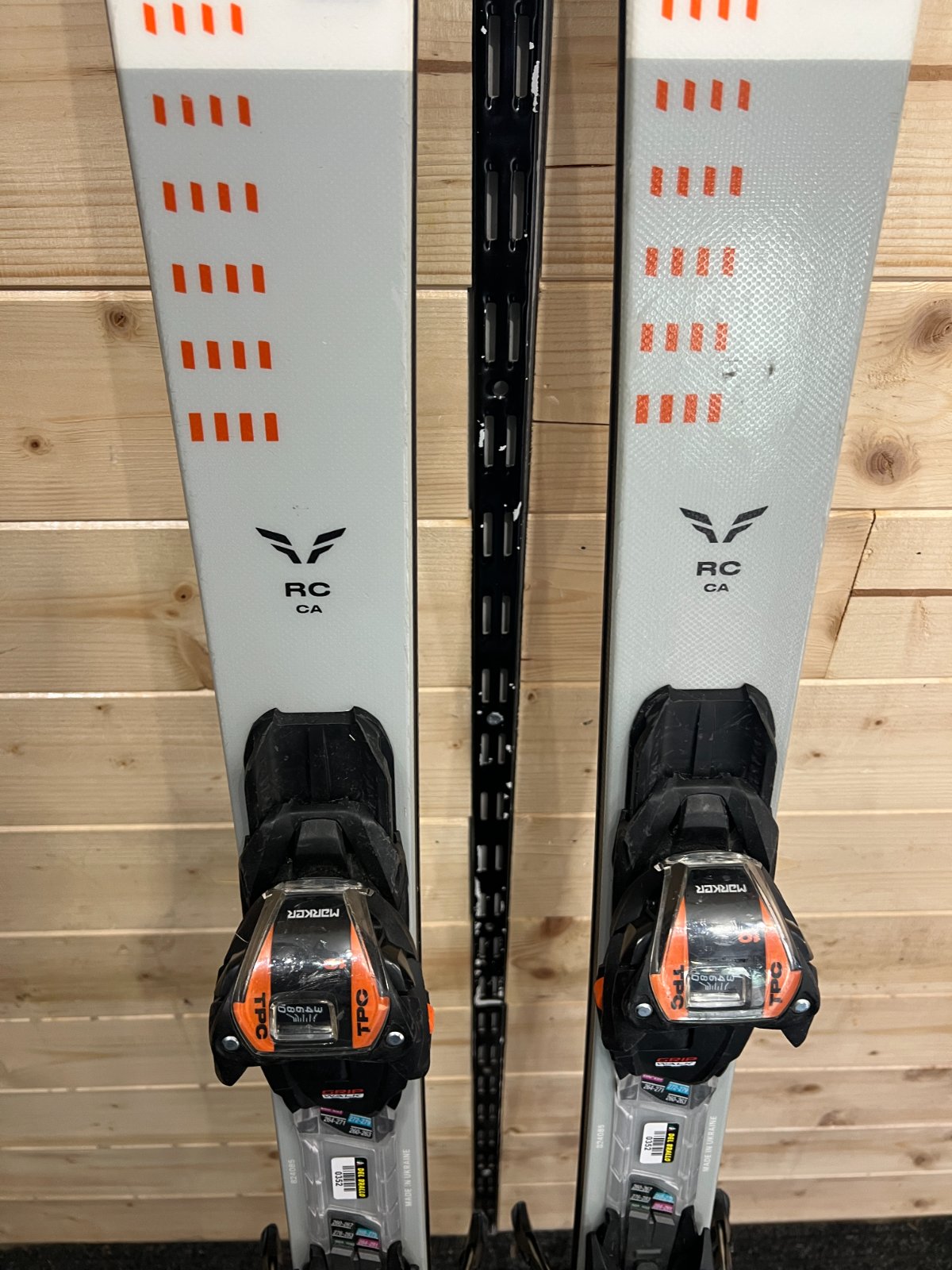 Blizzard Firebird RC CA 2024 — Da Pista usato