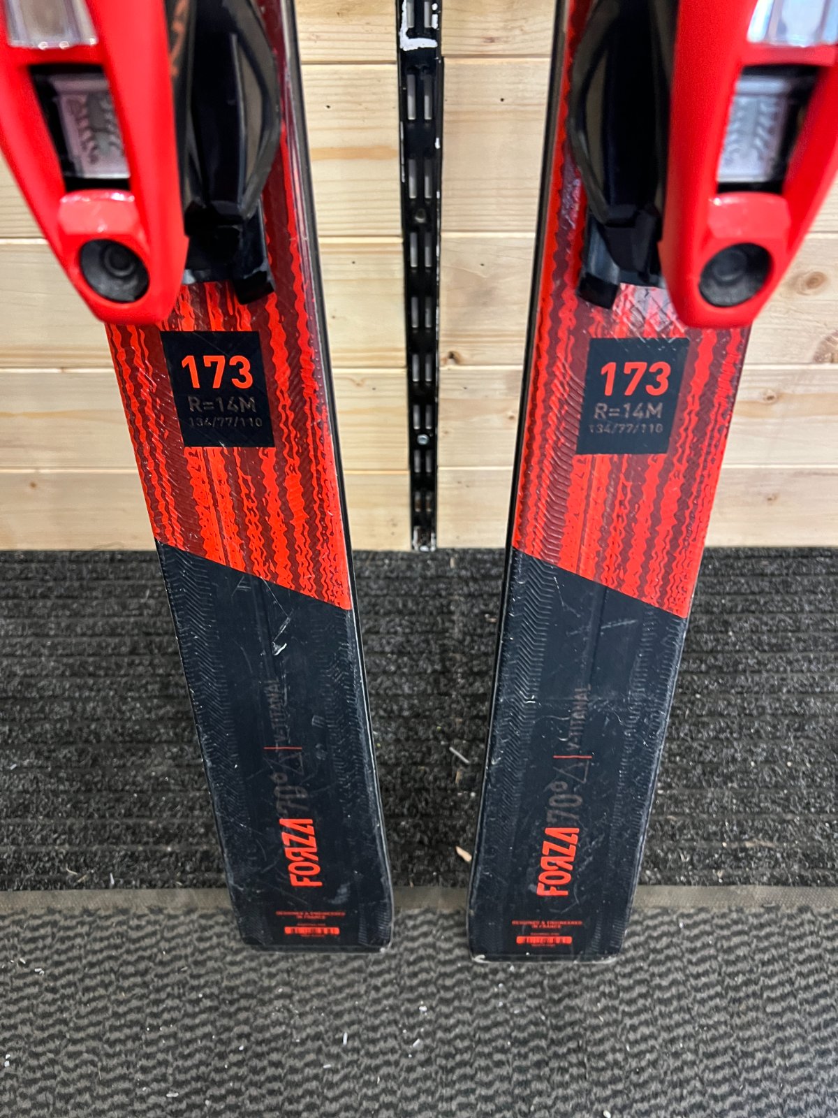 Rossignol Forza 70 V-TI 2025 usato — dettaglio