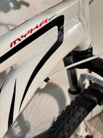 Specialized Myka 26 2015 usata — dettaglio