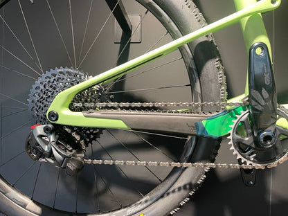 Santa Cruz Blur / Carbon C — gruppo SRAM GX Eagle AXS, taglia L