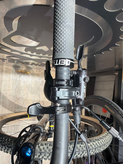 Pinarello Custom 2026 usata — dettaglio