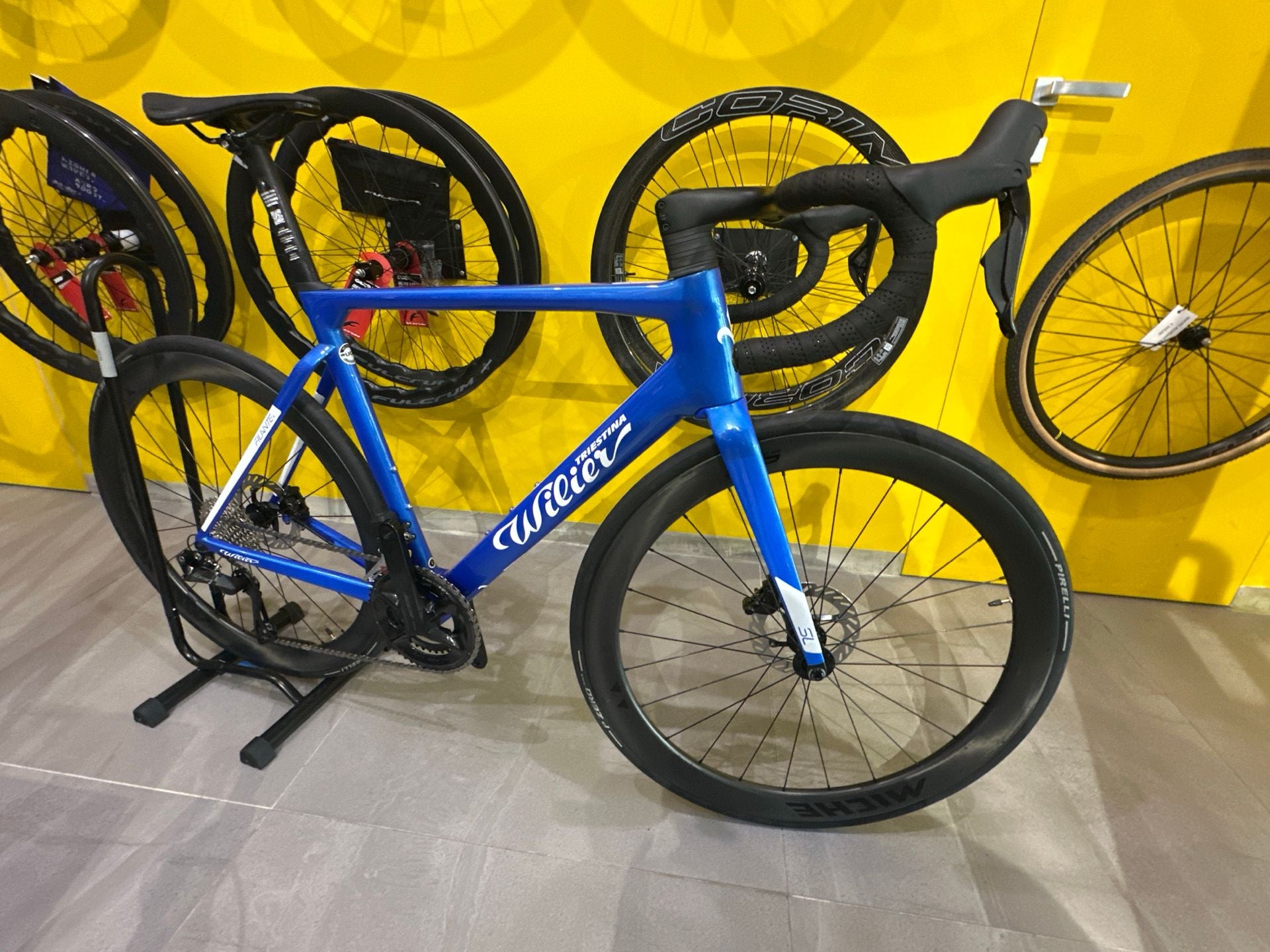 Wilier Triestina Filante Sl 2x12 R7170 2026 usata — vista laterale