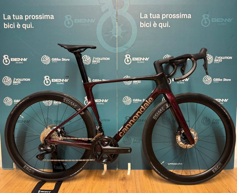Cannondale Supersix Evo 2 2026 usata — vista laterale