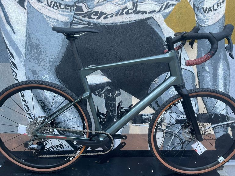 BMC Urs — gruppo SRAM Rival eTap AXS, taglia XL