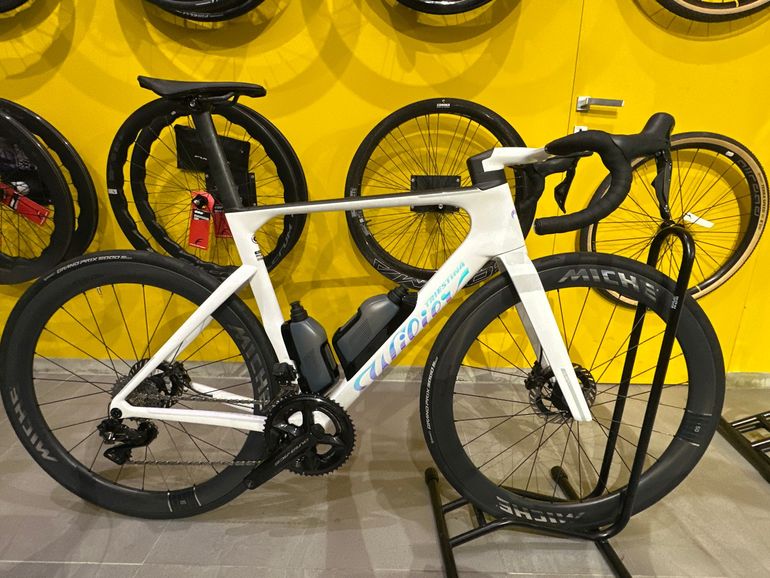 Wilier Triestina Filante Slr 2026 usata — vista laterale