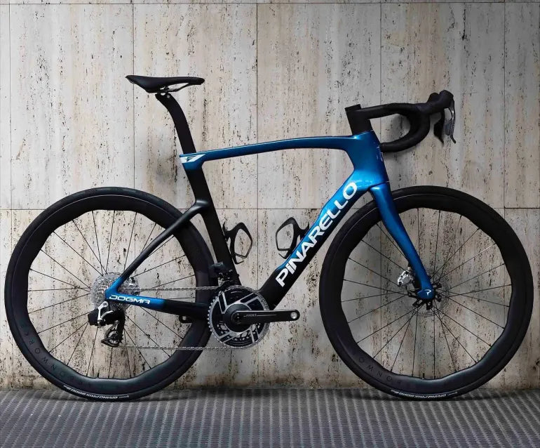 Pinarello Dogma F Dura Ace 2026 usata — vista laterale