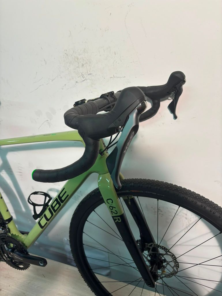 Cube Nuroad C:62 Race 2022 usata — dettaglio