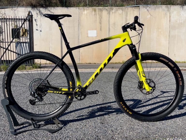 Scott Scale Rc 900 World Cup 2021 usata — vista laterale
