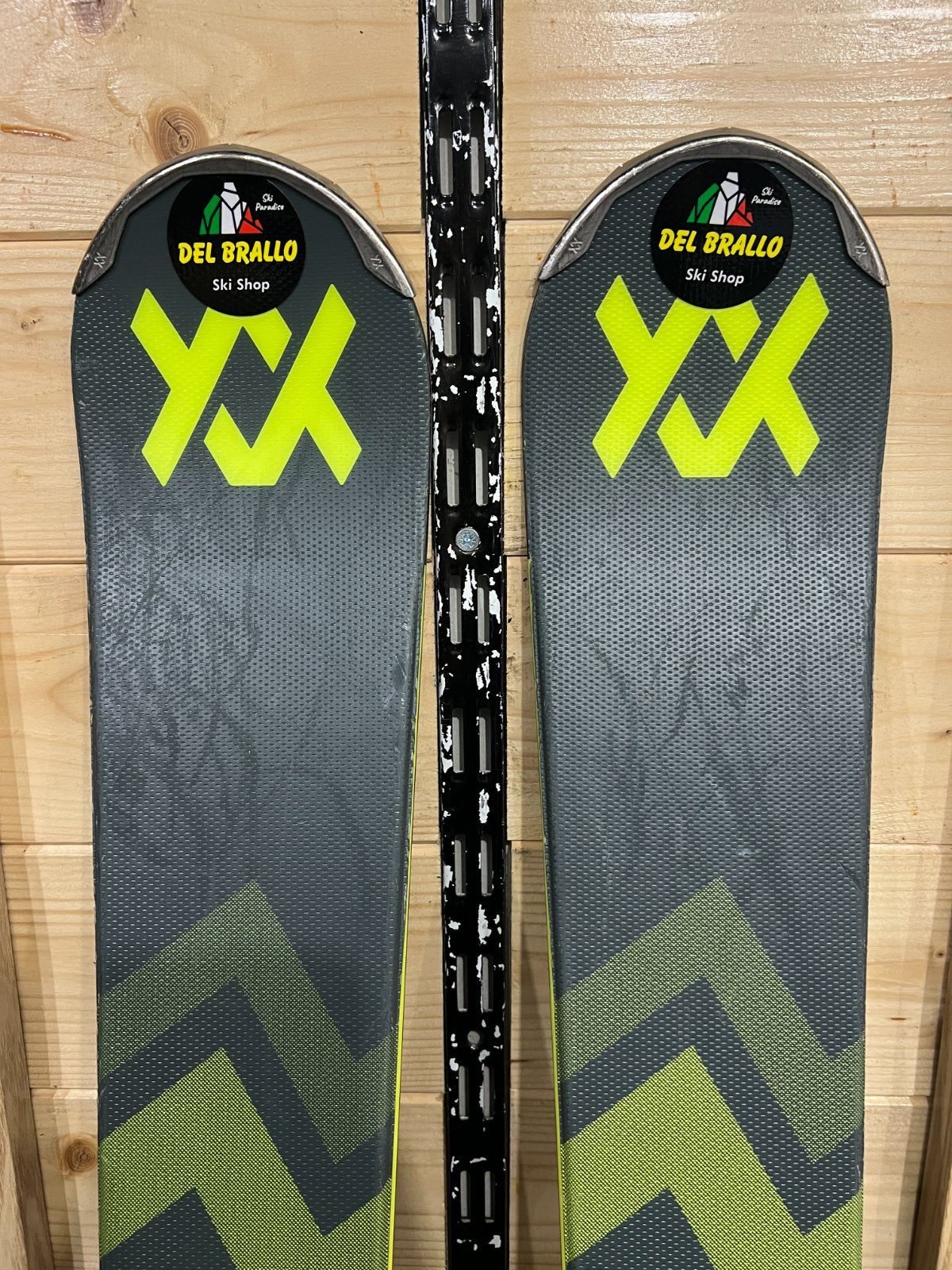 Volkl Racetiger SRX 2025 usato — dettaglio