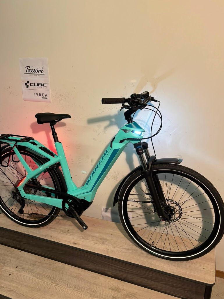 Bianchi E-Omnia C Type 2023 usata — dettaglio