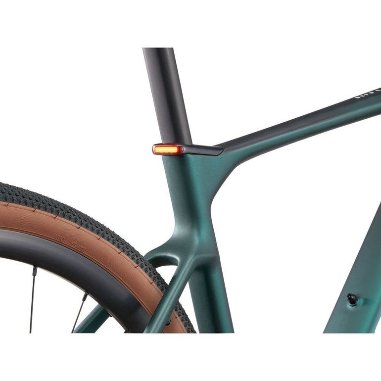Giant Defy Advanced E+ Elite Ar 2025 usata — dettaglio
