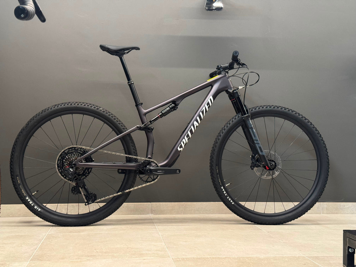 Specialized Epic 8 Comp — gruppo SRAM GX Eagle AXS (T-Type), taglia M