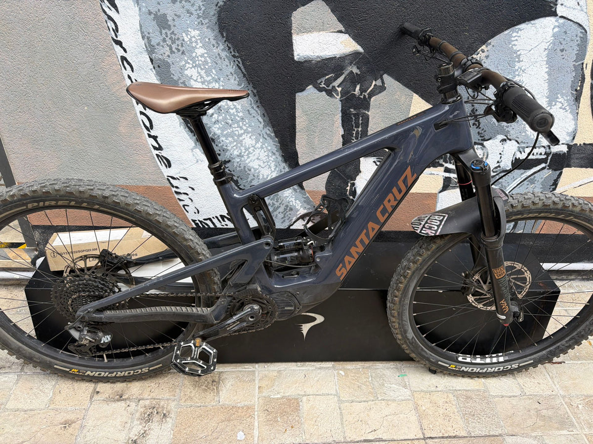 Santa Cruz Heckler S 2020 usata — vista laterale