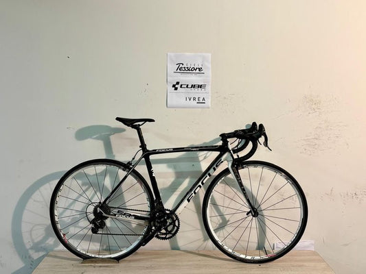 Focus Izalco Pro 2010 usata — vista laterale