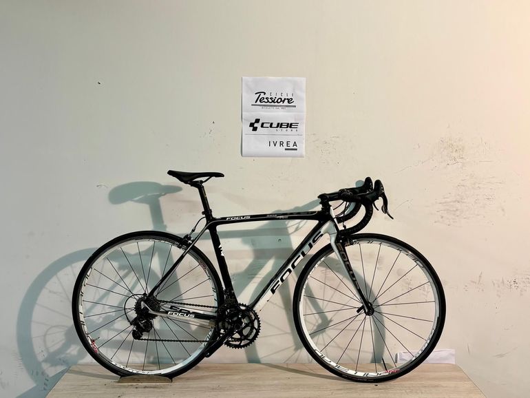 Focus Izalco Pro 2010 usata — vista laterale