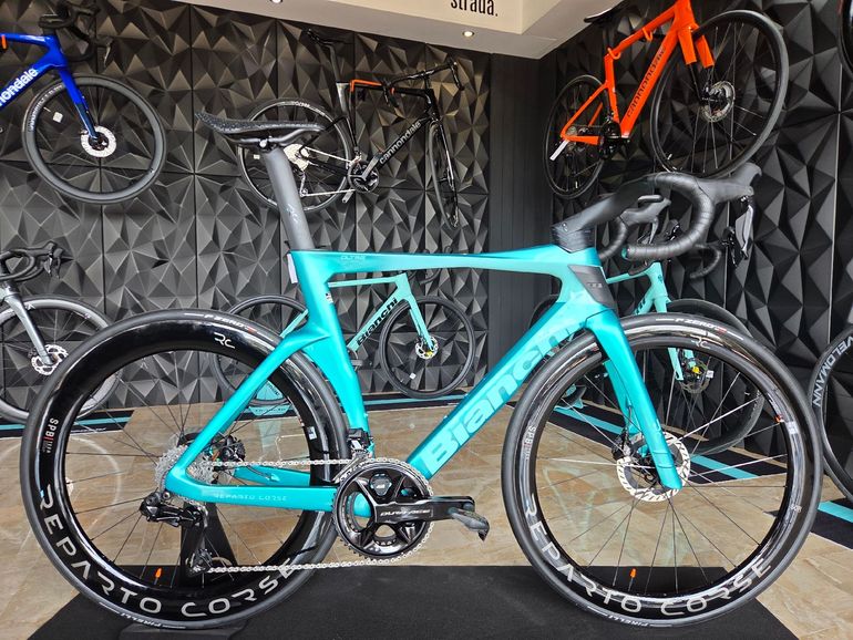 Bianchi Oltre Rc — telaio in Carbonio, Nuovo