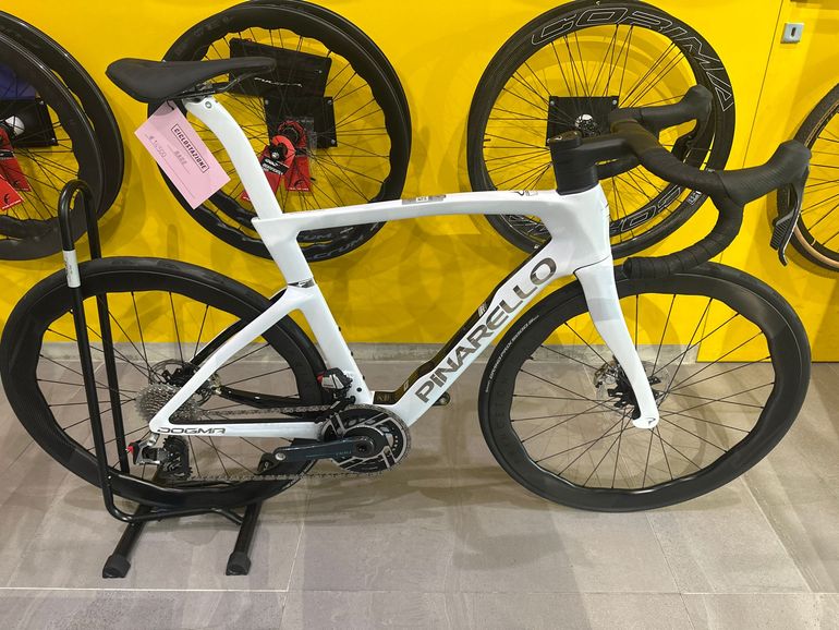 Pinarello Dogma F — gruppo SRAM Red eTap AXS, taglia 54