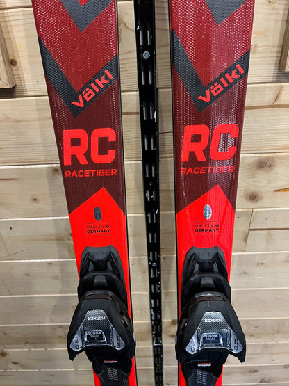 Volkl Racetiger RC Black — attacco VMotionT 12, Buone condizioni