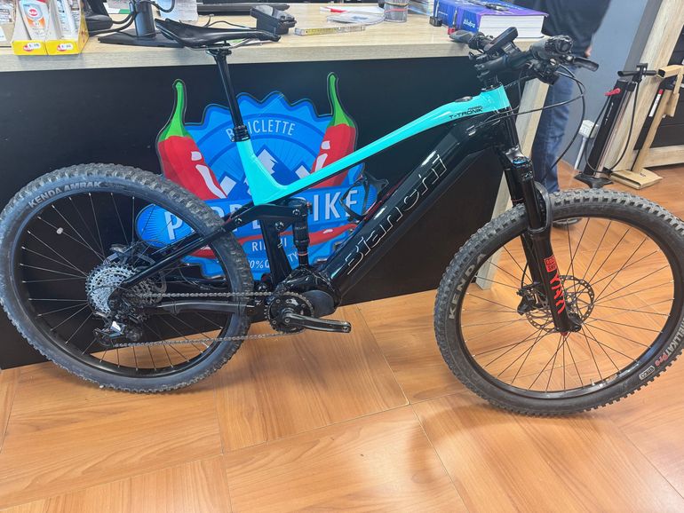 Bianchi T-Tronik Rebel 9.1 - XT/ 2022 usata — vista laterale