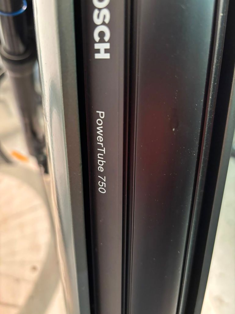 Cube Kathmandu Hybrid Pro 750 2024 usata — dettaglio