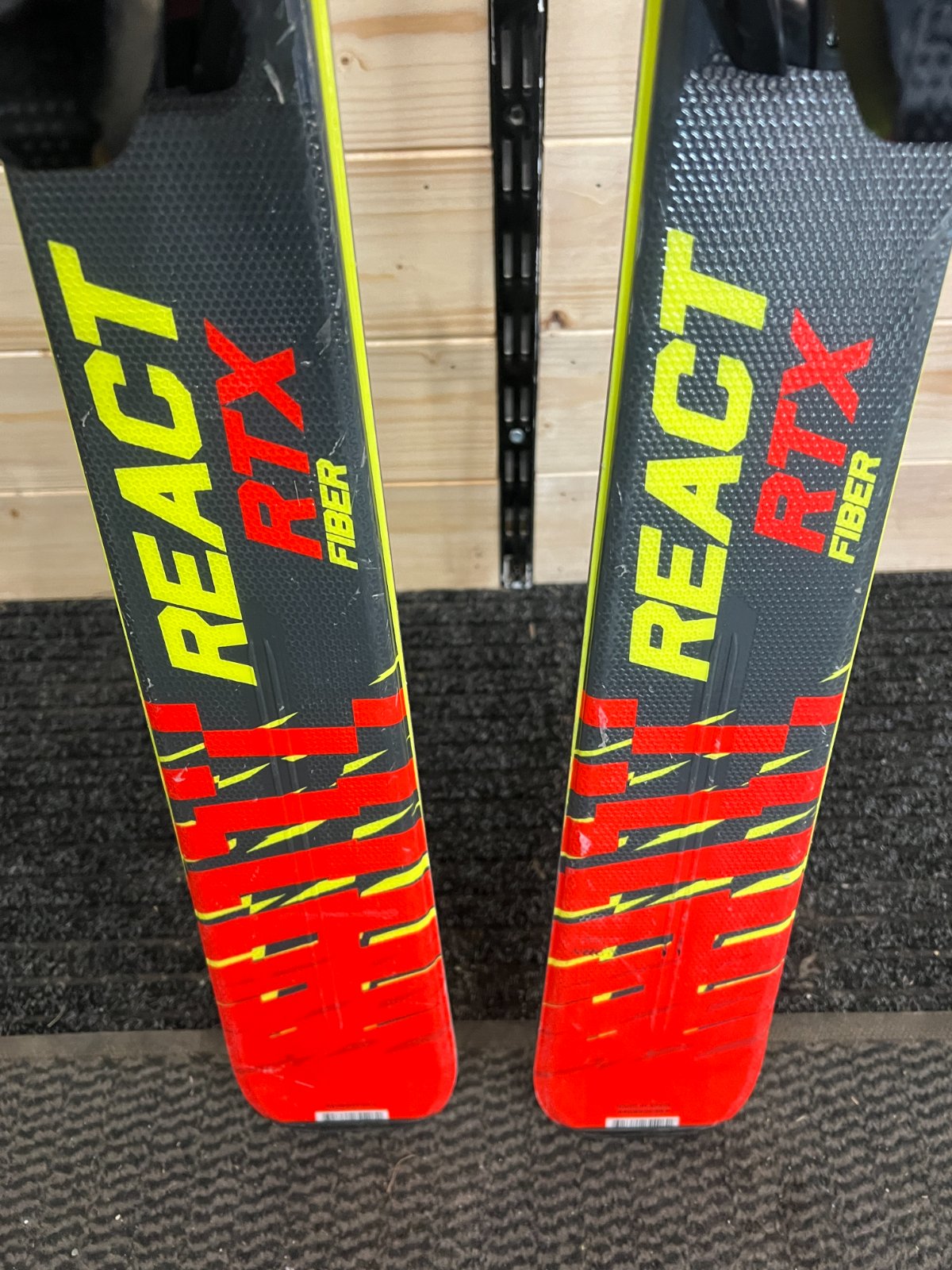 Rossignol React RTX 2026 — Da Pista usato