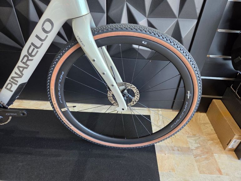 Pinarello Grevil F1 610 2025 usata — dettaglio