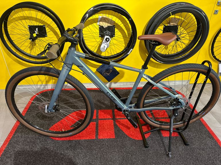 Cube Hyde — gruppo Shimano Alfine, taglia 46