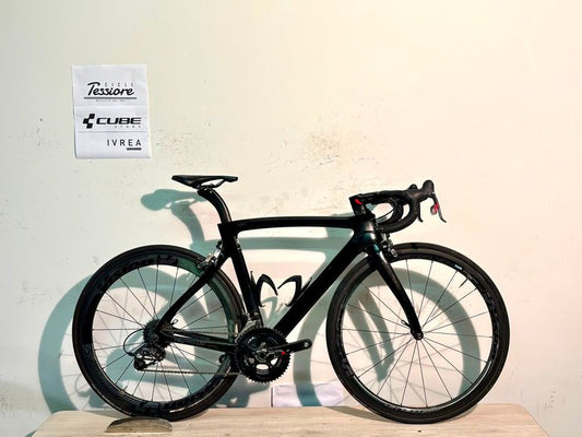 Pinarello Dogma F8 2015 usata — vista laterale