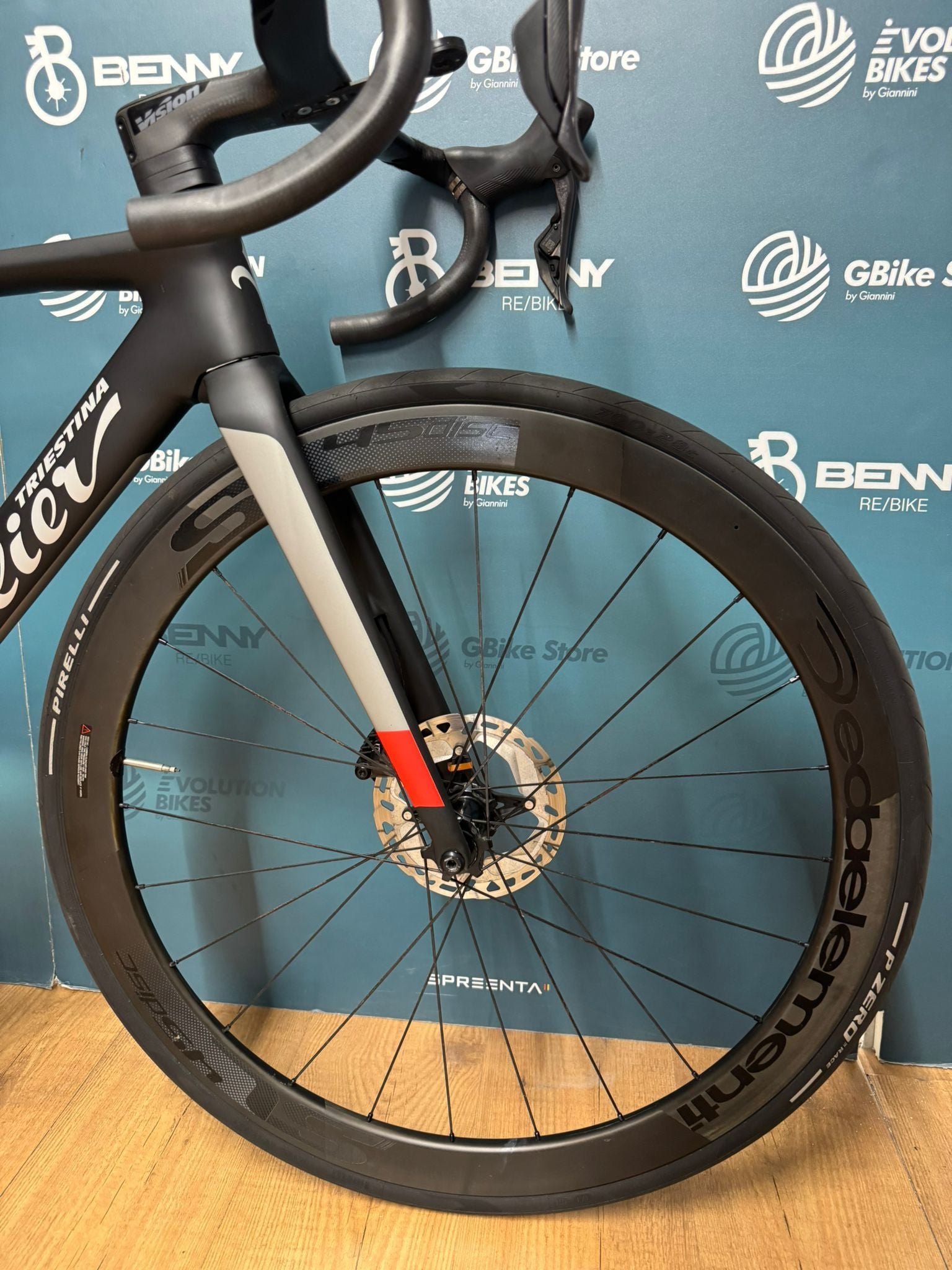 Wilier Triestina Filante Slr 2023 usata — dettaglio