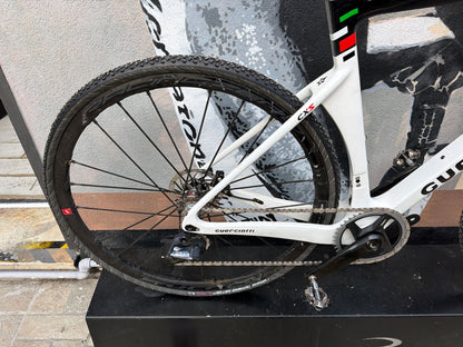 Guerciotti Custom — gruppo SRAM Force eTap AXS, taglia S