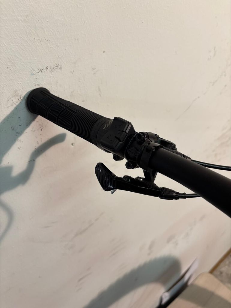 Cube Stereo Hybrid — telaio in Carbonio, Ottime condizioni