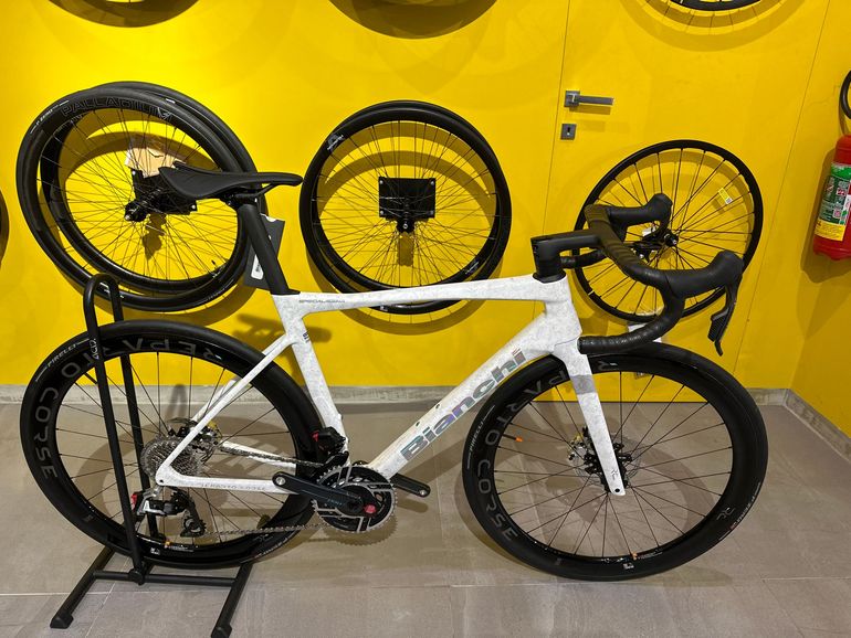 Bianchi Specialissima Rc — gruppo SRAM Red eTap AXS, taglia 55