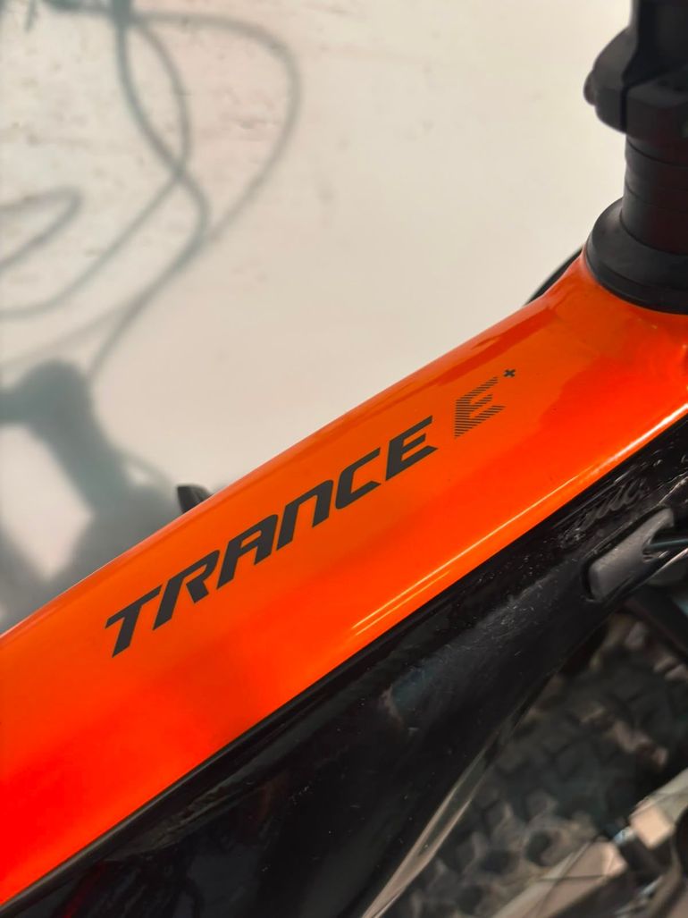 Giant Trance E+ 3 Pro 2020 usata — dettaglio