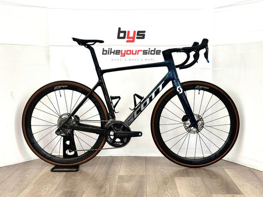 Scott Addict Rc Pro 2024 usata — vista laterale