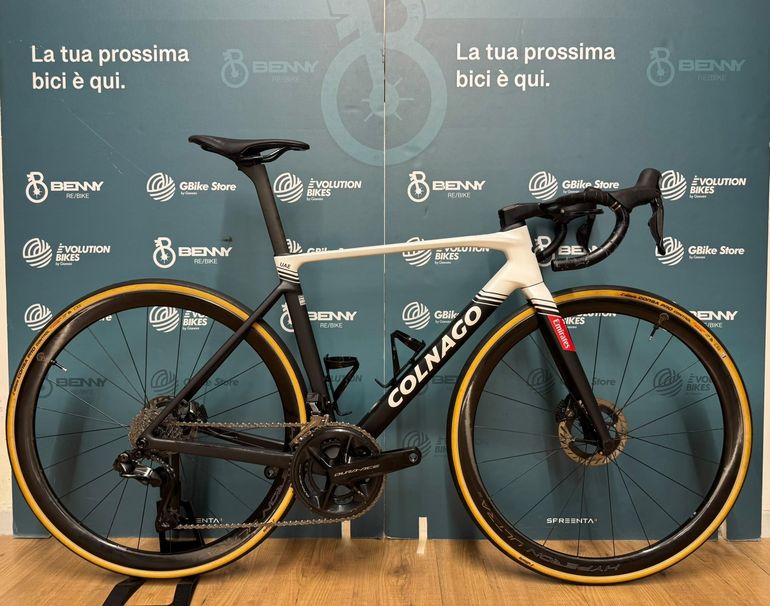 Colnago V5rs 2026 usata — vista laterale