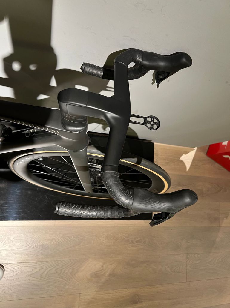 Trek Madone Slr 7 Gen 8 2025 usata — dettaglio