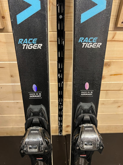 Volkl Racetiger SRC Blue 2026 usato — dettaglio