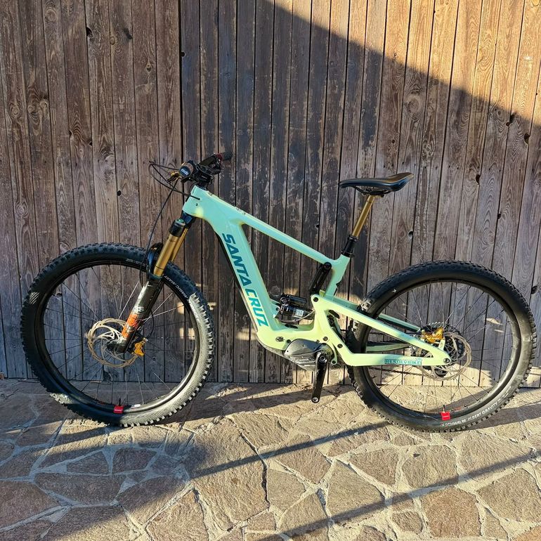 Santa Cruz Heckler 2025 usata — dettaglio