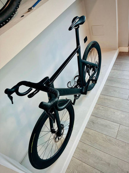 Canyon Aeroad Cfr 2024 usata — dettaglio