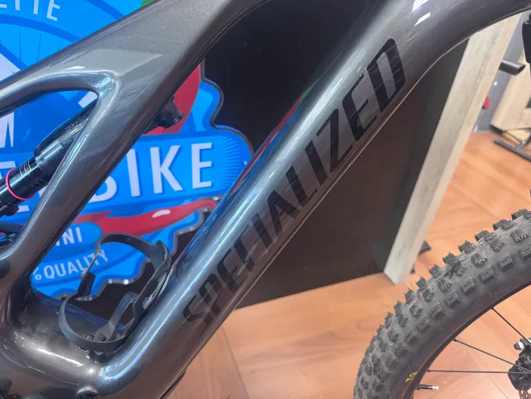 Specialized Turbo Levo Com Carbon 2023 — Bici usata