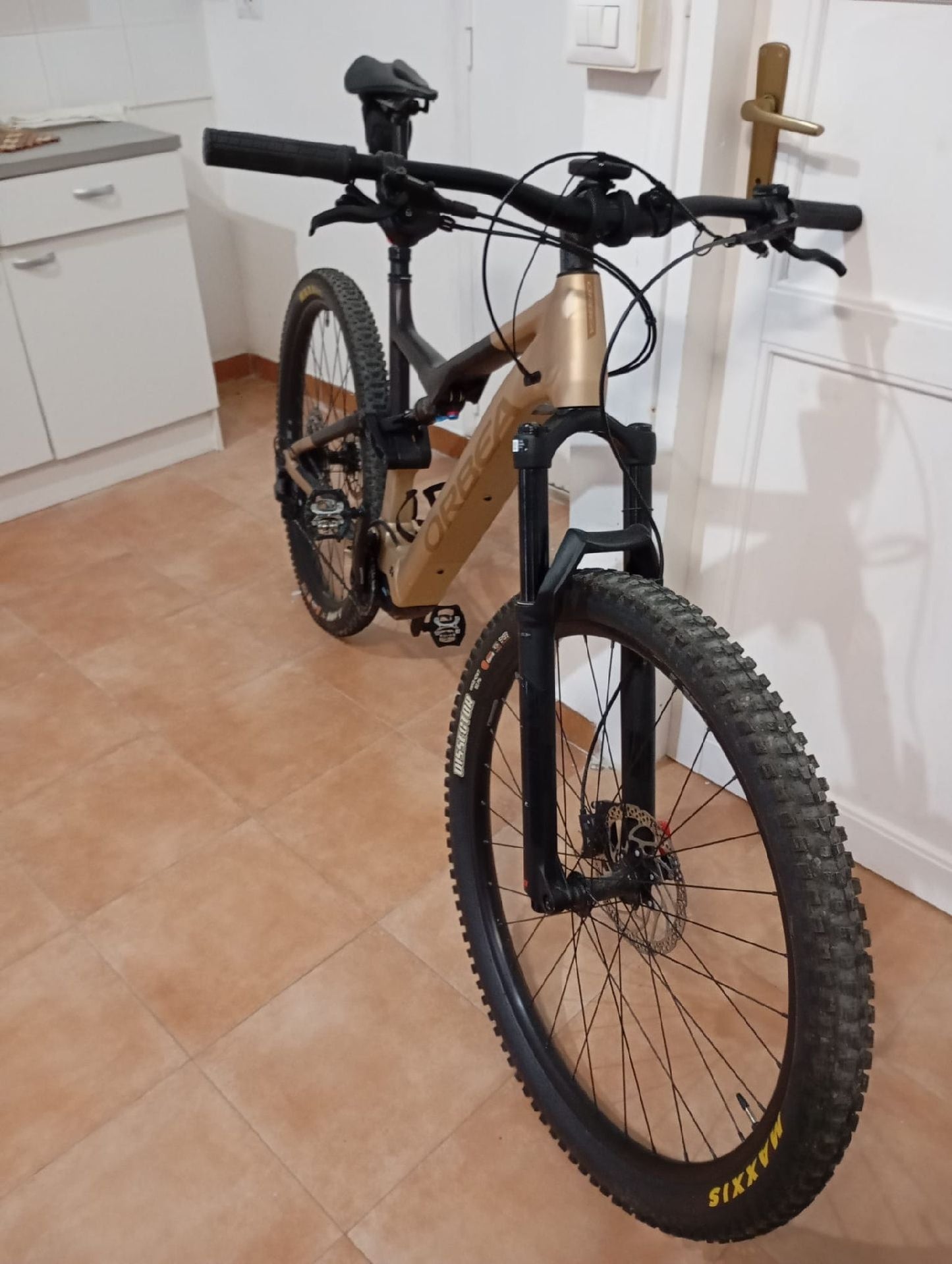 Orbea Rise H30 20mph — gruppo Shimano Deore, taglia 52