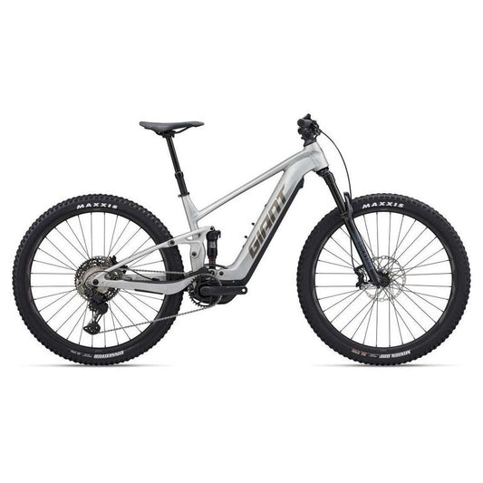Giant Stance E+ 0 Pro 2024 usata — vista laterale