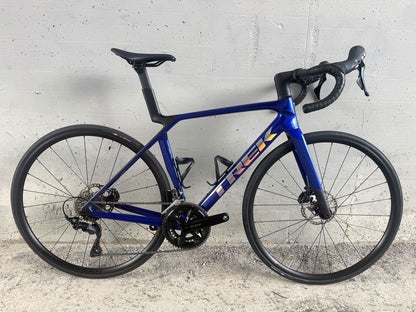 Trek Madone Sl 5 Gen 8 2025 usata — vista laterale