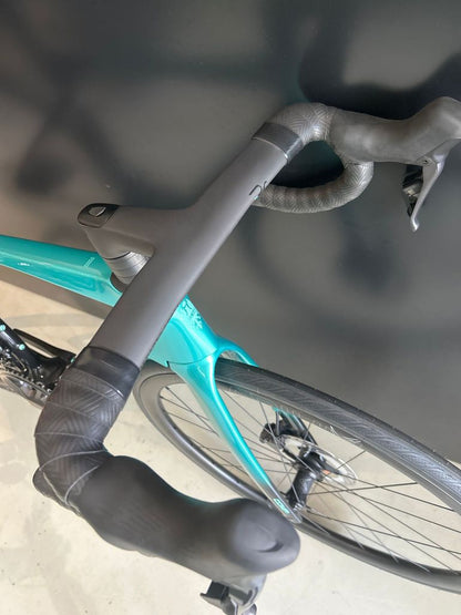 Bianchi Specialissima Comp 2025 — Bici usata