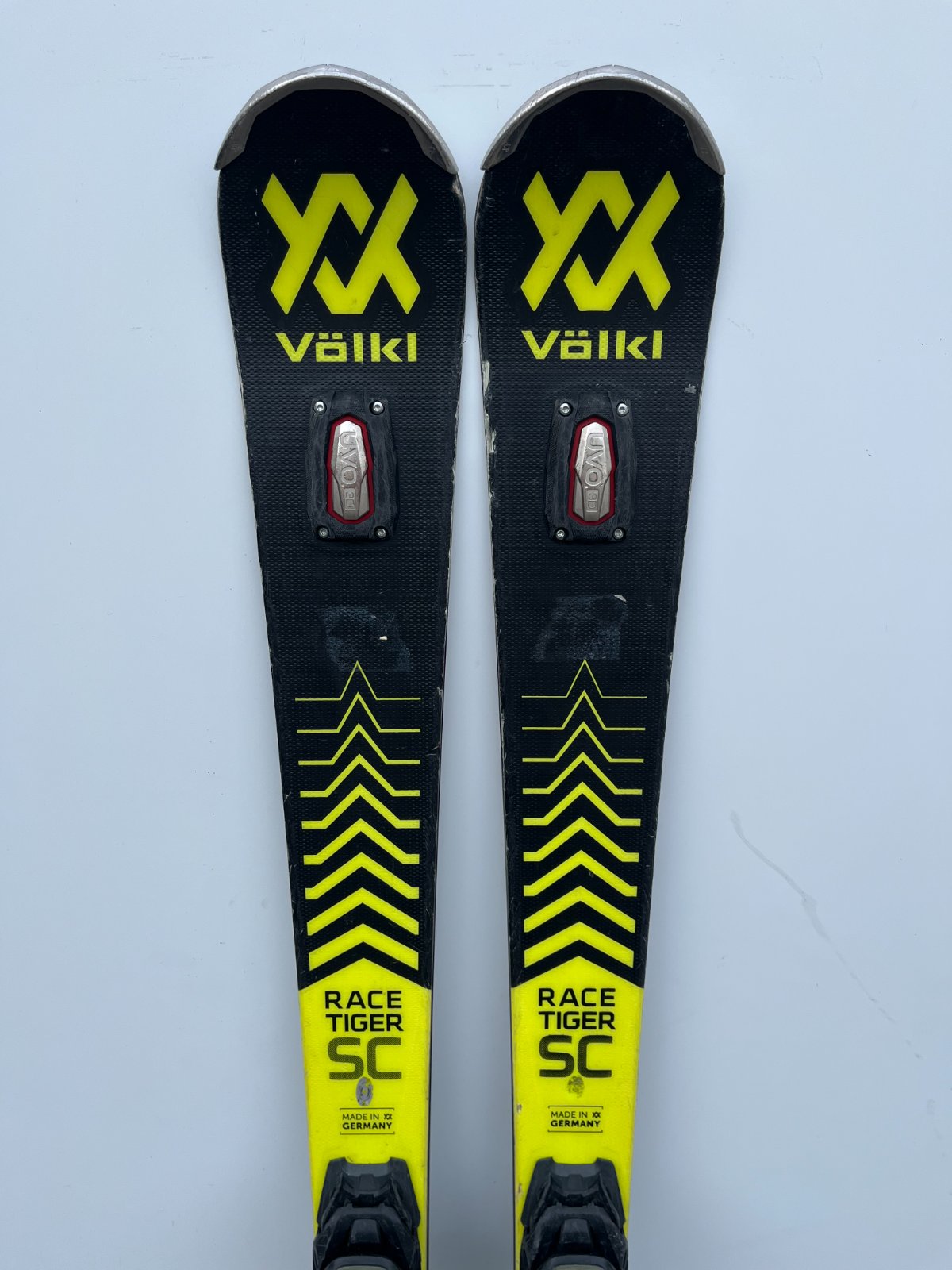 Volkl Racetiger SC Black — attacco VMotion 3, Scarse condizioni