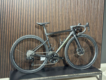 Specialized Tarmac Sl8 2024 usata — vista laterale