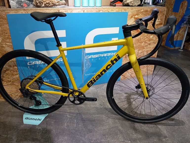 Bianchi Via Nirone 7 2026 usata — vista laterale