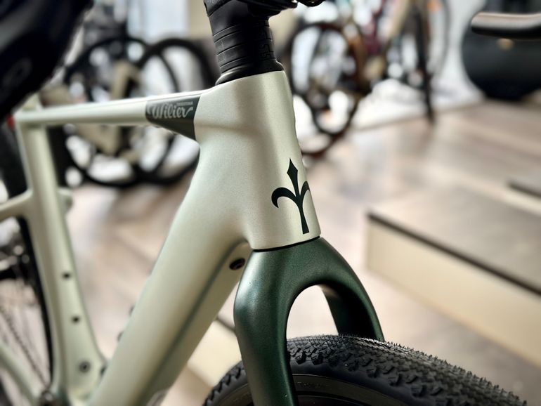Wilier Triestina Adlar Hybrid 2025 usata — dettaglio