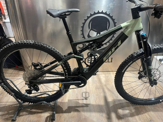 BH Ilynx Trail Carbon 8.7 2023 usata — vista laterale